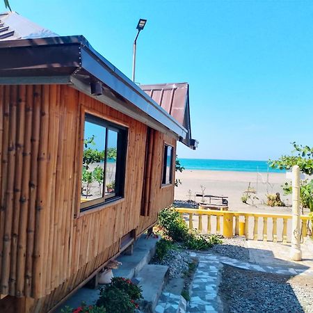 Seabreeze Beachfront Home And Cottages New Management Сан-Хуан Екстер'єр фото