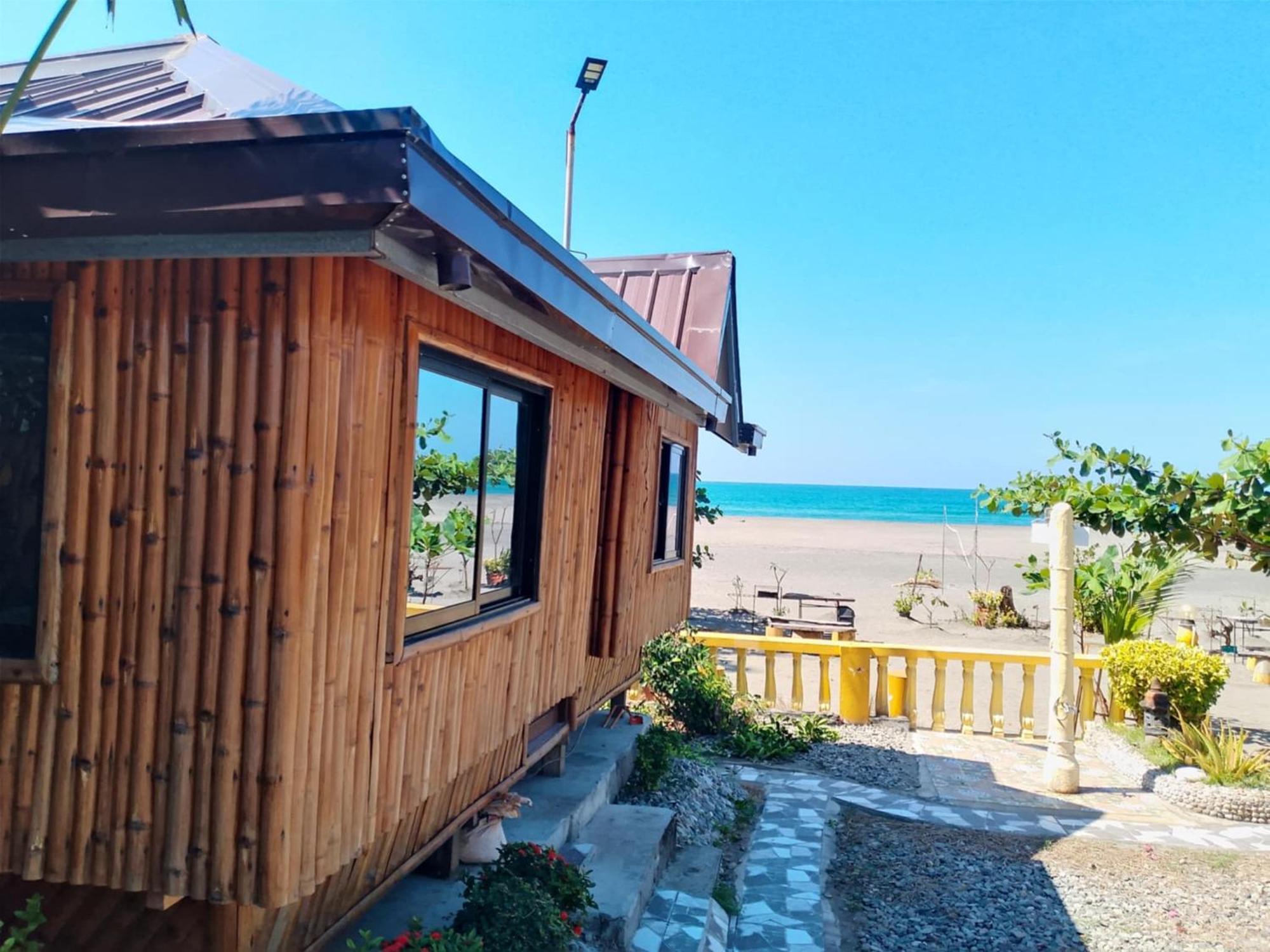 Sea Breeze Beachfront Home And Cottages Сан-Хуан Екстер'єр фото